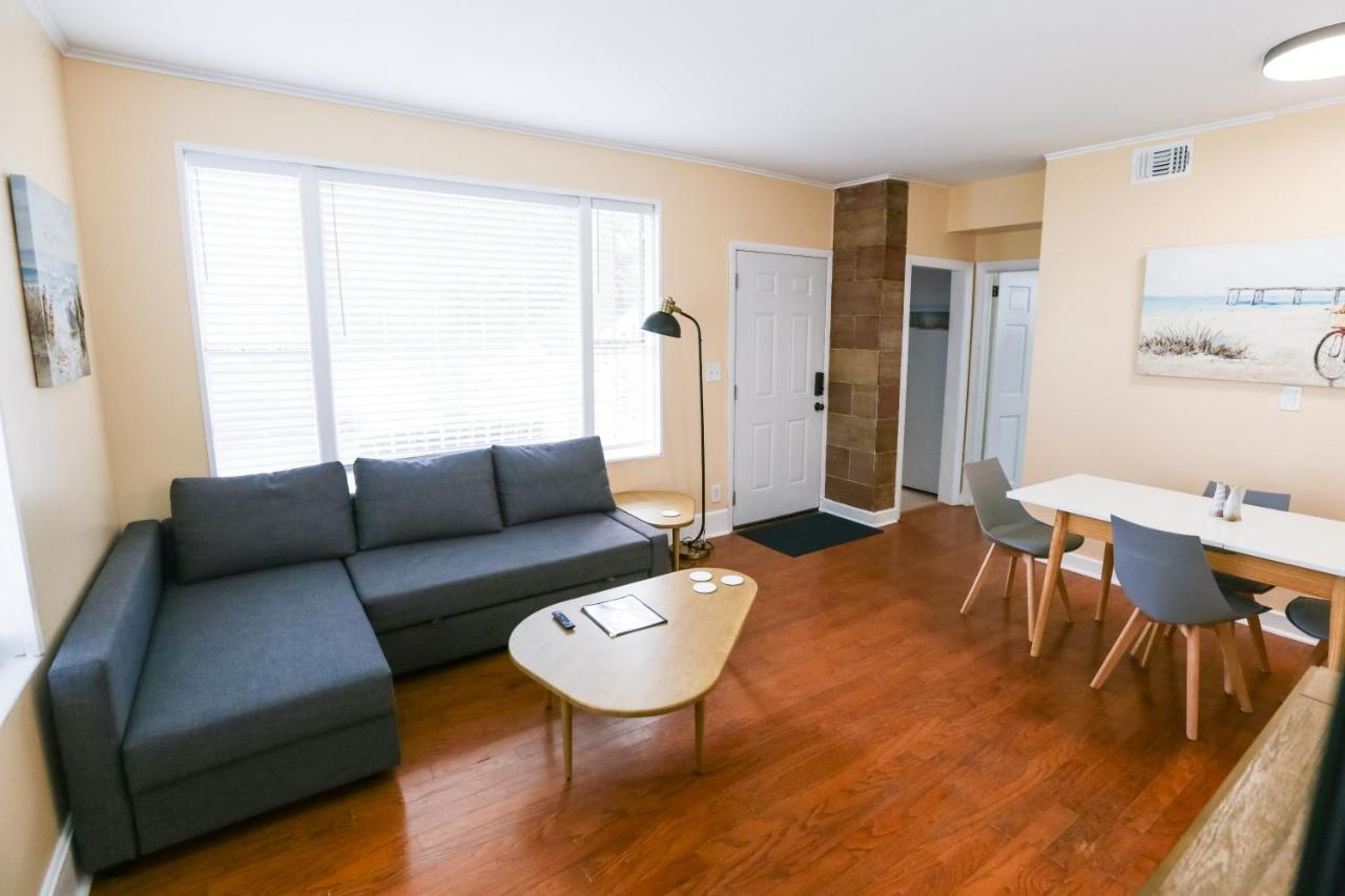 New Listing! Centrally Located Efficiency One Mile To The Beach! Jacksonville Beach Luaran gambar