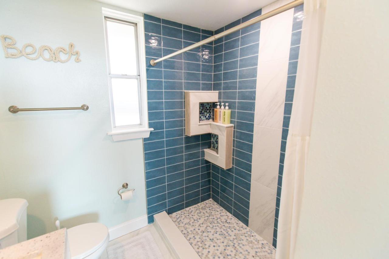 New Listing! Centrally Located Efficiency One Mile To The Beach! Jacksonville Beach Luaran gambar